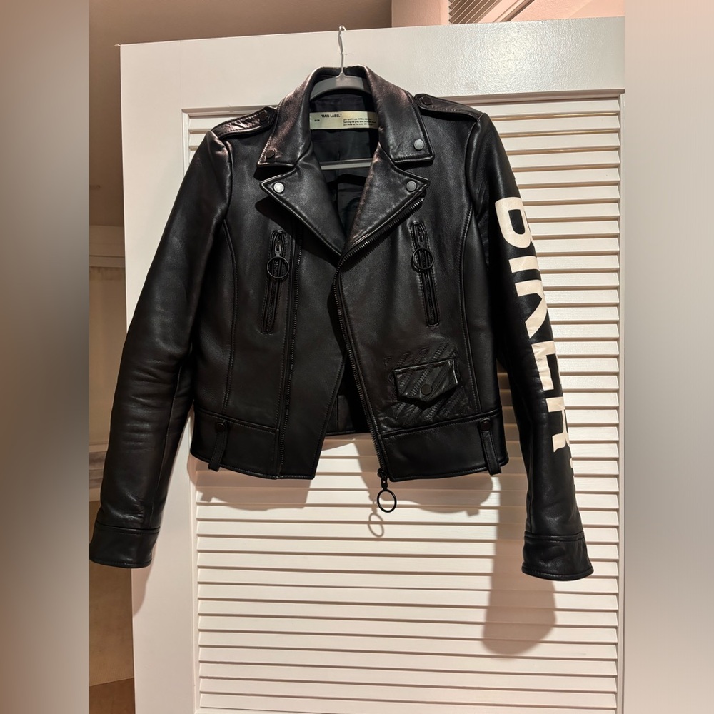 Off-White
2018 Leather Biker Jacket IT40